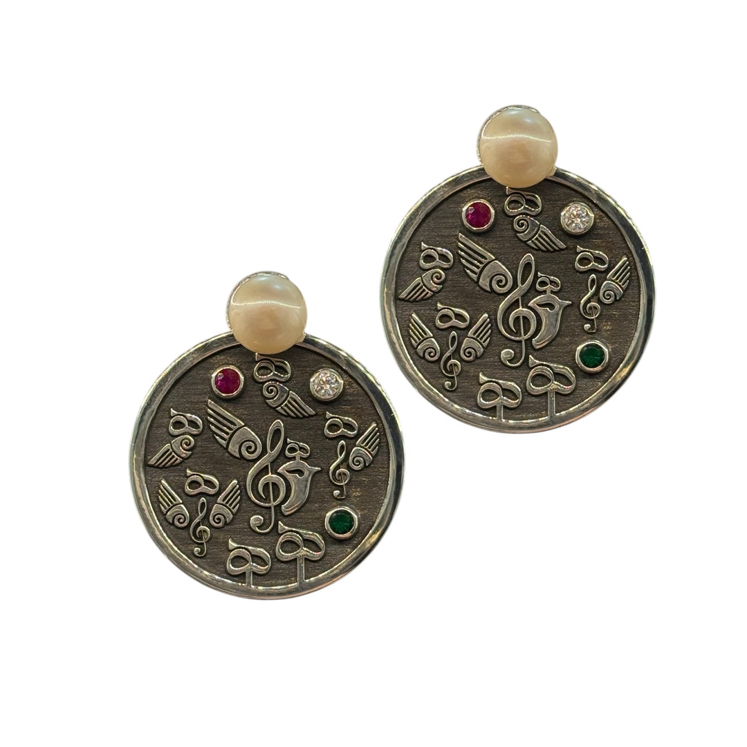 Silver earrings with stones from the Dream Garden collection