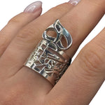 Load image into Gallery viewer, silver ring from the calligraphy collection
